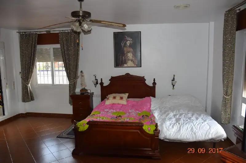 Venta Cortijo de 4 habitaciones en Benejí, Berja - Ref: 807