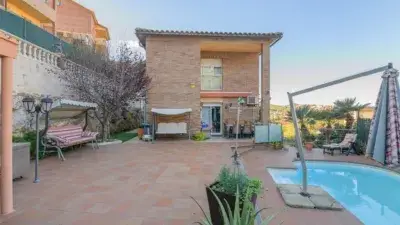 Casa en Venta 287m2 Piscina Barbacoa Garaje 3 Habitaciones