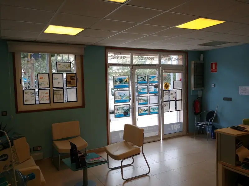 Local Comercial en Venta Miami Playa Tarragona