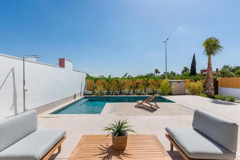 Villa en Venta Benijofar 3 Dormitorios Piscina Privada