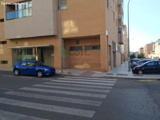 Local Comercial en Esquina Cerca Condes Barcelona