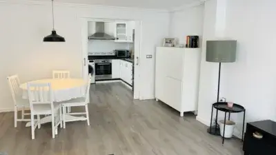 Piso Estudiantes Moncada 73m2 Reformado