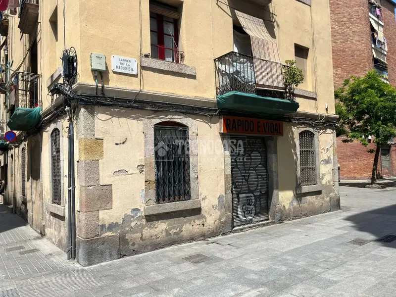 Local Comercial en Venta en Ciutat Vella - 70m² - Frente al Mercado de la Barceloneta