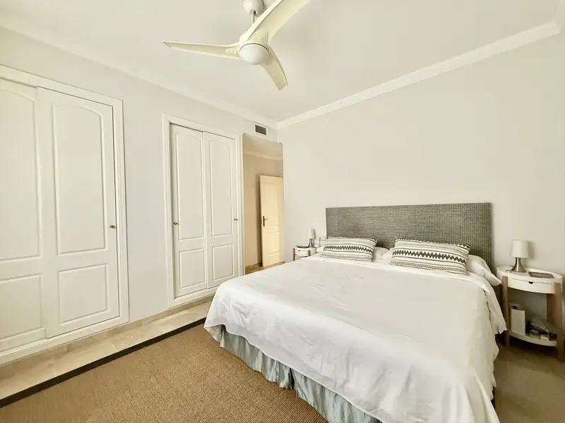 Apartamento 2 Dormitorios Nueva Andalucia