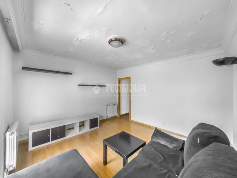 Piso en Venta Moratalaz 50m2 2 Dormitorios Terraza