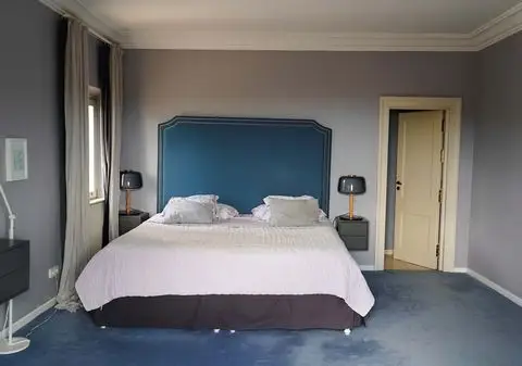 Chalet de Lujo en Venta: Residencia Principal, Casa de Invitados y Piscina Climatizada
