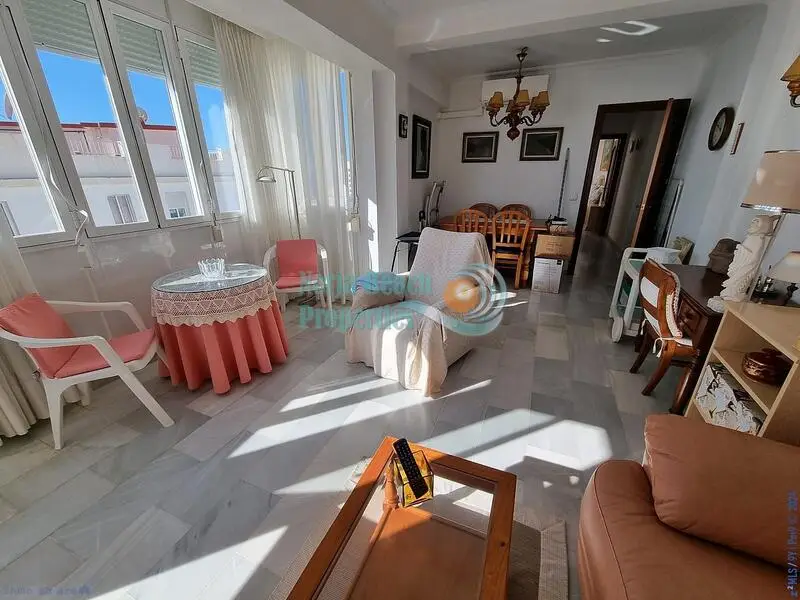 Apartamento en Nerja Primera Linea de Playa Torrecilla
