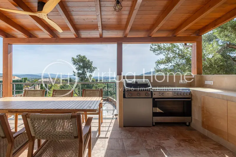 Casa en Venta en Ciutat Jardi 1 Palafolls con Jardin y Piscina