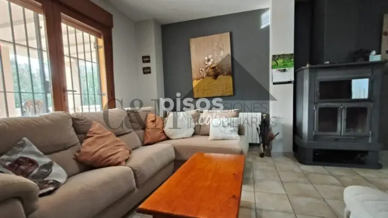 Chalet de Lujo en Venta en Muro de Alcoy