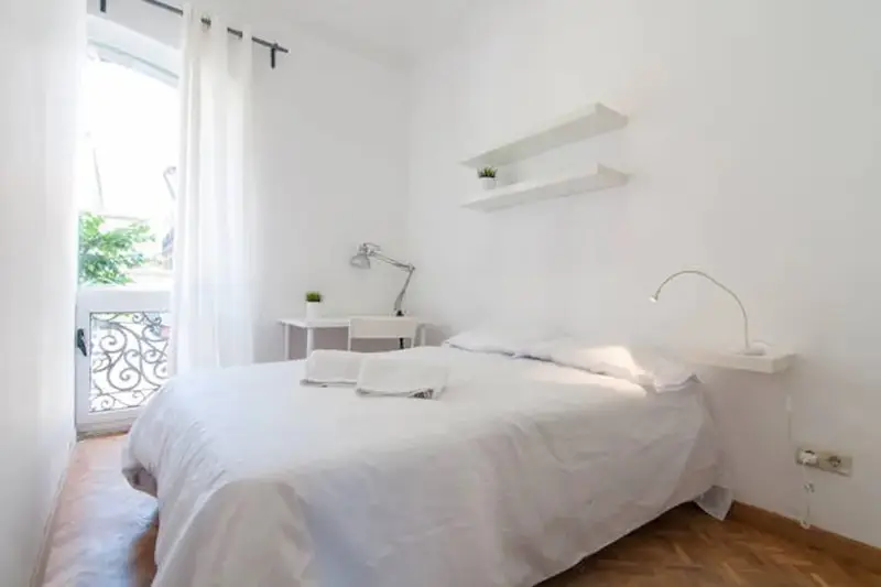 Apartamento 1 Dormitorio 1 Ba																																																																																																																																																																																																																																																																																																																																																																																																																																																																																																																																																																																																																																																																													

ño Barcelona