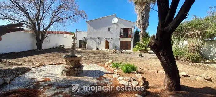 Villa 5 Dormitorios Mojacar Anexos Piscina Gran Jardin