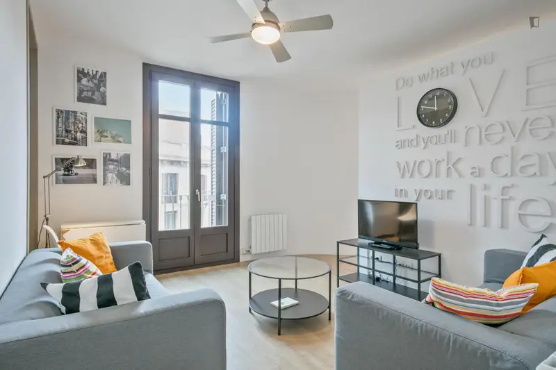 Habitacion Doble con Baño Privado en L Eixample