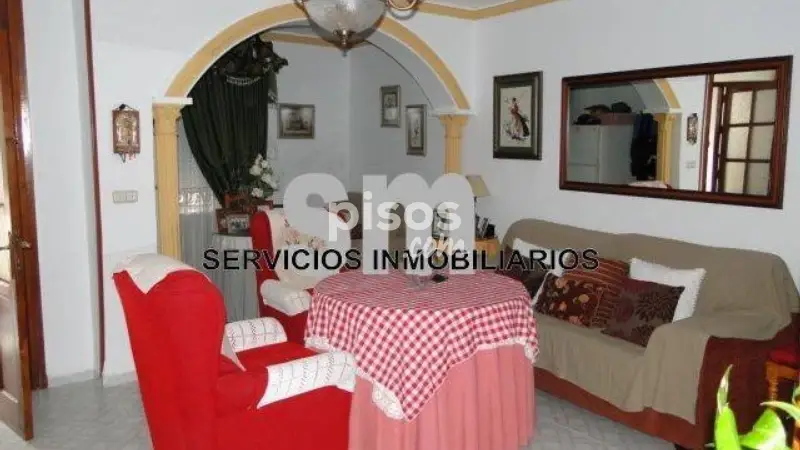 Casa en Venta en Ubrique 5 Dormitorios 2 Baños Patio Terraza