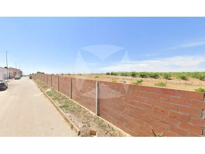 Venta Solar Urbanizable La Albuera 16 Unidades Adosadas