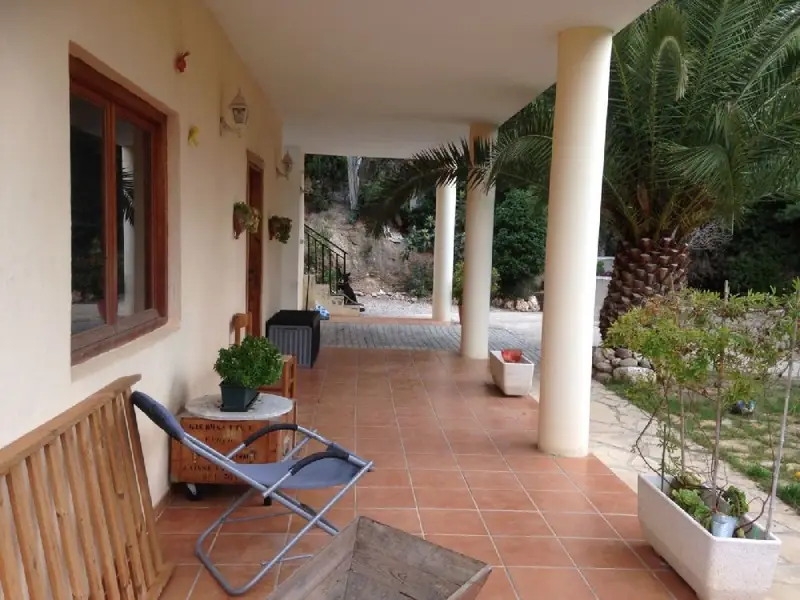 Casa en Venta con Calefacci	ón en Piera 4 Habitaciones