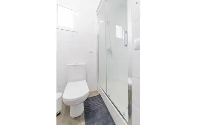 Alquiler Apartamento 6 Dormitorios Valencia Centro