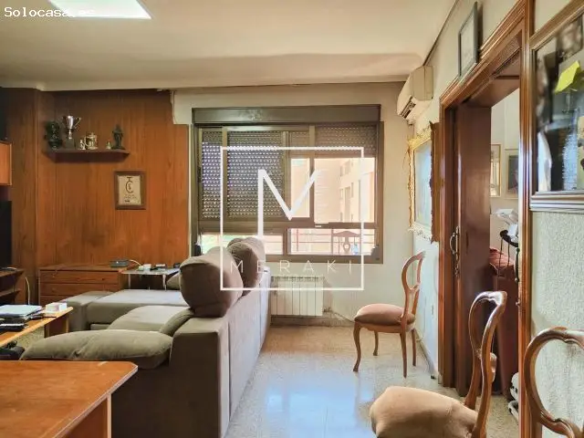 Piso en Paseo de la Cuba 4 Dormitorios 2 Baños