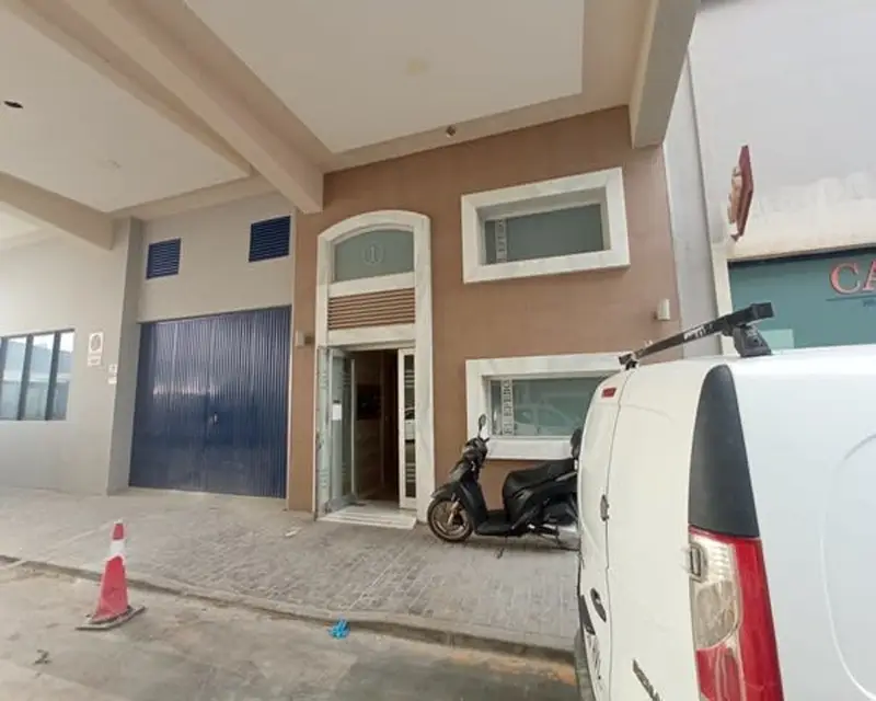 Local Comercial 145 m2 Antequera