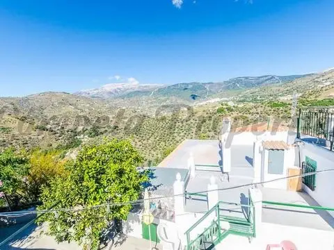 Casa de Campo en Competa 4 Dormitorios 2 Baños Piscina