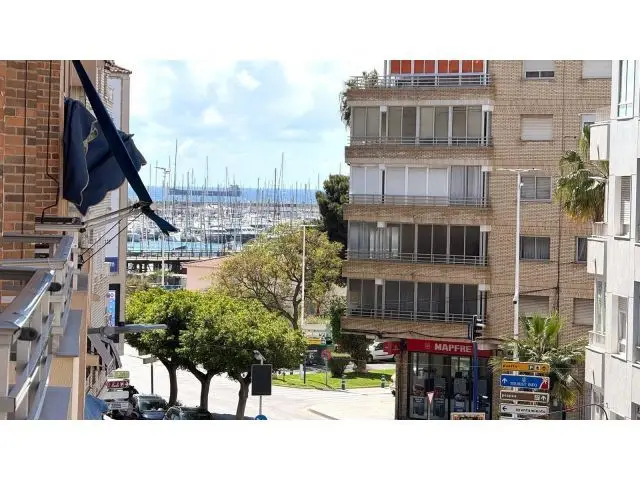 Apartamento Reformado con Vistas al Mar en Torrevieja