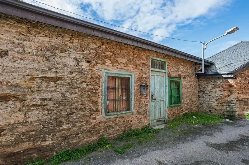 Casa de Piedra con Finca en Valdeorras Ideal Vivienda o Turismo Rural