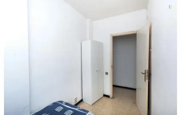 Alquiler Apartamento 4 Dormitorios Barcelona Estudiantes