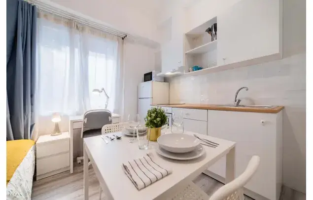 Habitaci
ón 150m
² Valencia Alquiler Media Temporada