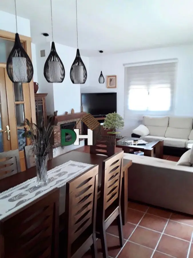 Venta Finca Rustica 6 Dormitorios Plasencia