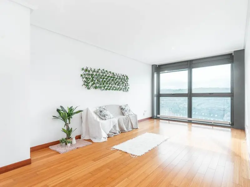 Piso en venta en Oviedo con vistas panorámicas