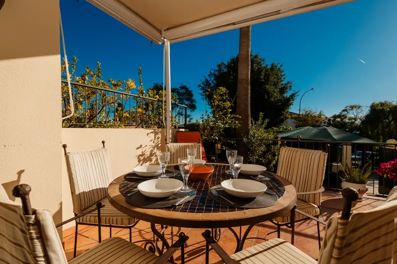 Casa Villa 3 Dormitorios Alquiler Costabella Marbella