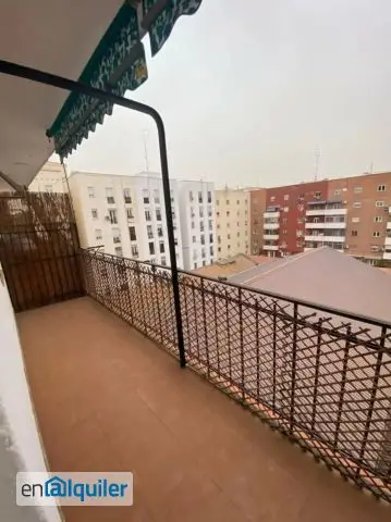 Piso Amueblado en Chamberí con Suministros Incluidos