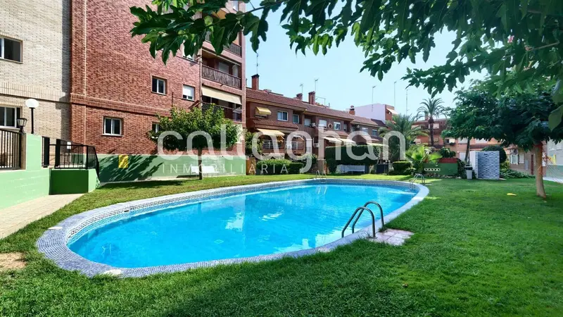 Adosado en venta en El Alborgí, Paterna, Valencia