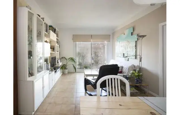 Apartamento con balcón cerca Sagrada Familia Barcelona