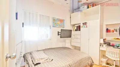 Piso en venta en Travesía del Colegio, 1