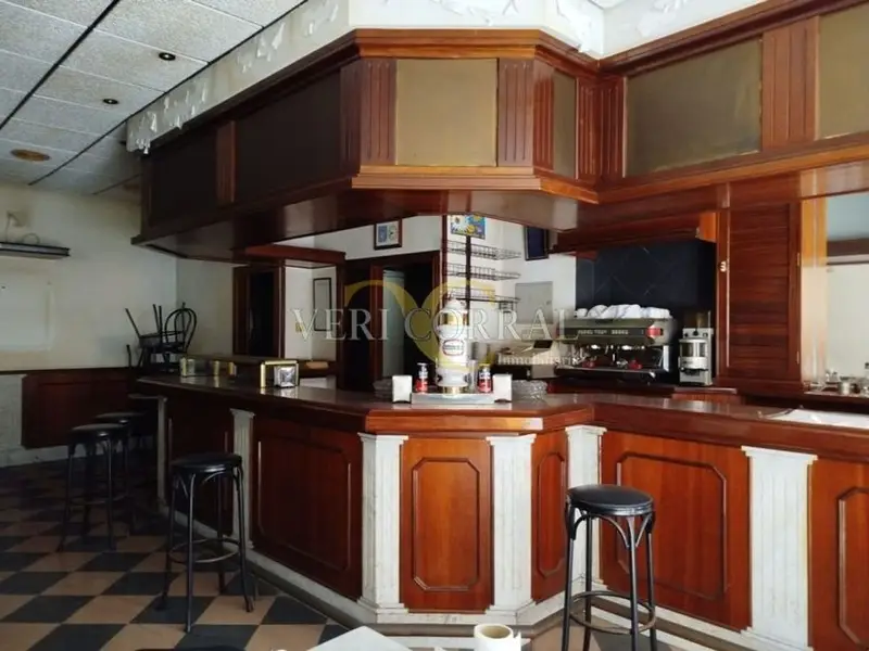 Local Comercial en Venta Oviedo 69m2 Cerca Estaciones