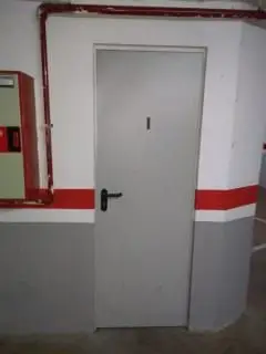 Garaje en Venta en Lleida con Trastero