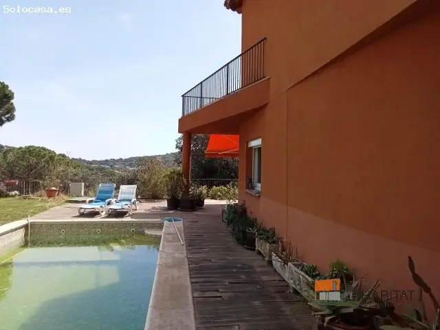 Casa con Piscina en Cabrils Zona La Llobera