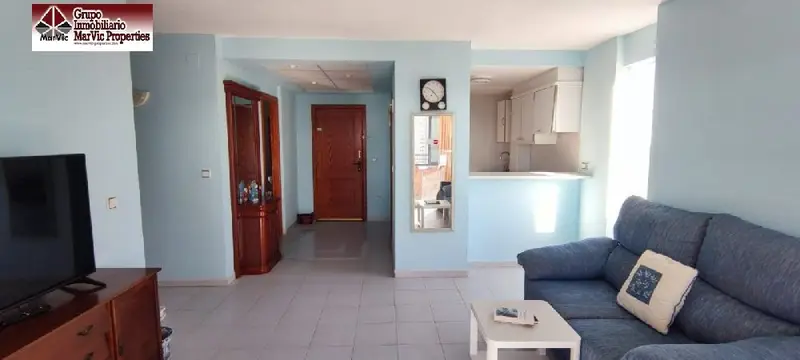 Ático en venta Benidorm Levante con piscina y vistas al mar