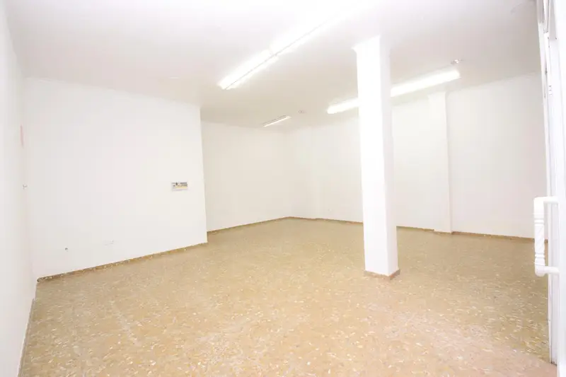 Venta Local Comercial Centro El Ejido 60m2