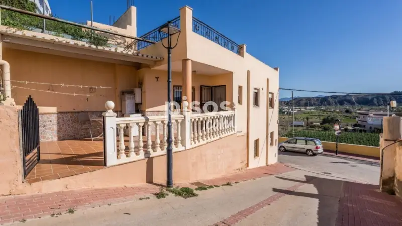 Casa en Venta en La Portilla con Vistas al Rio Almanzora