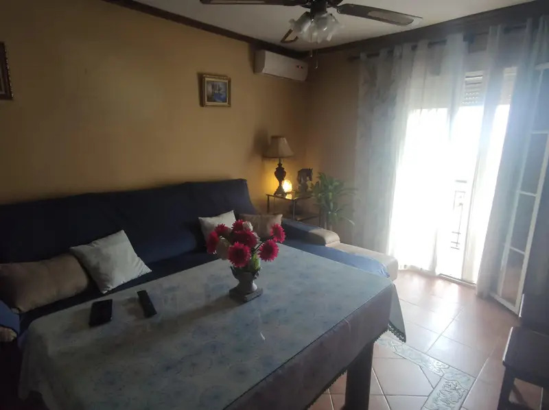 Apartamento en venta: Piso amplio con 4 habitaciones posibles
