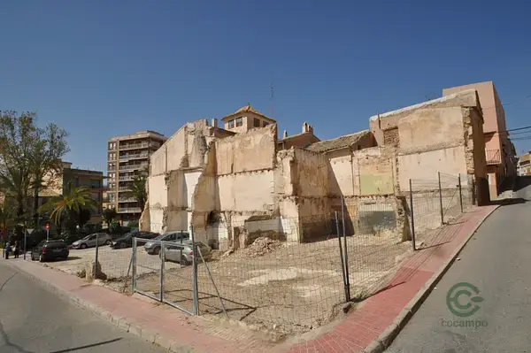 Solar en Monovar Centro 212m2