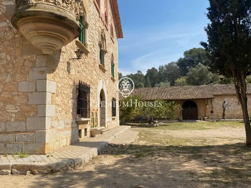 Venta Masia Modernista 16ha Vallpineda Sant Pere Ribes