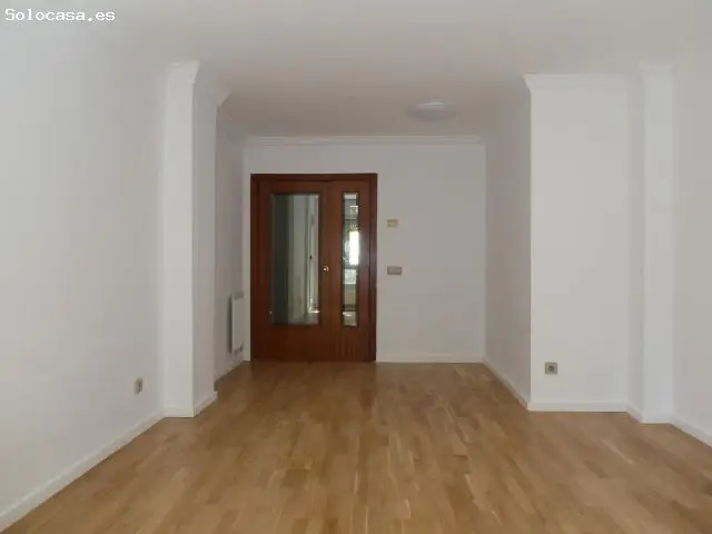 Piso 4 Dormitorios Can Borrell Parking Incluido