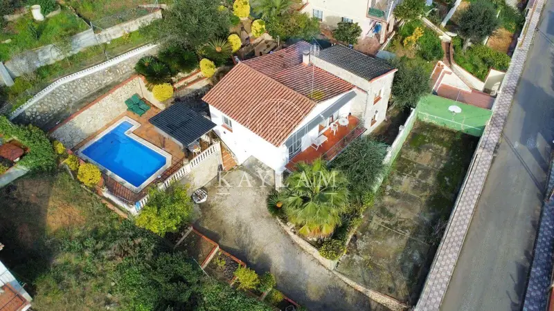 Chalet en Lloret de Mar con Piscina y Jardin
