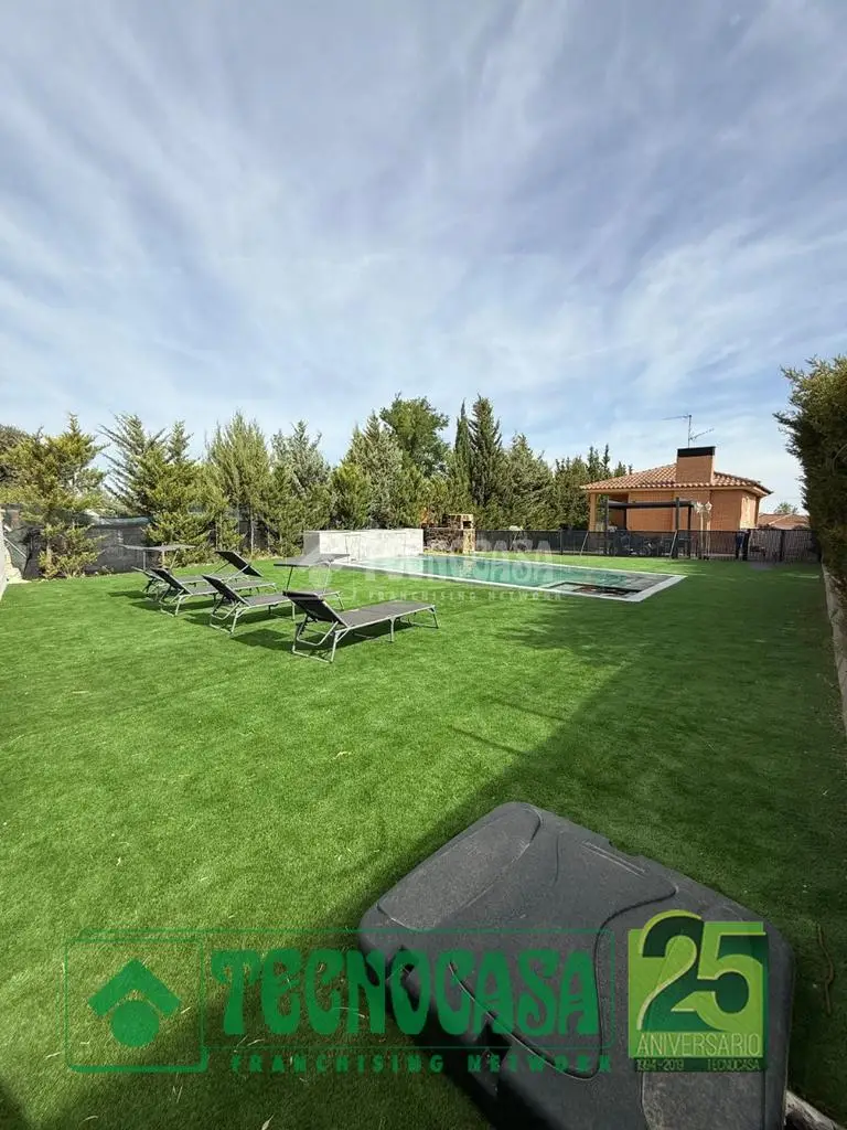 Casa en venta en C. Carahorma G