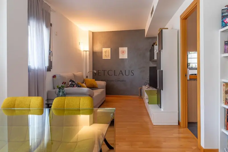 Bajo en Premià de Dalt con 2 habitaciones cerca del Ayuntamiento