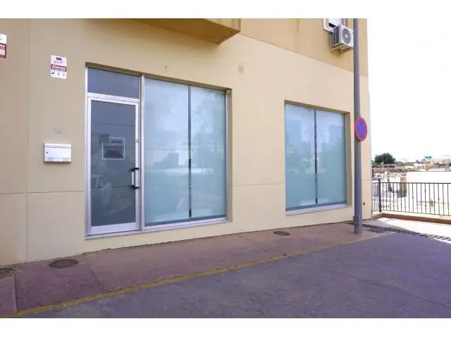 Local Comercial en Alquiler Huercal Almeria Zona Bulevar