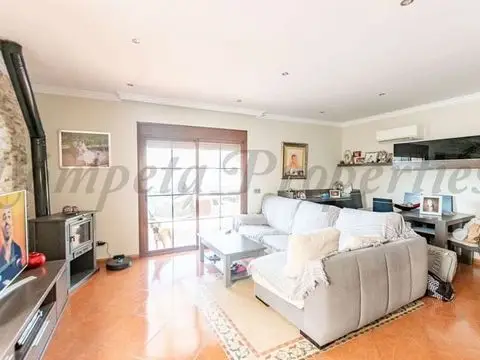 Casa en Venta Sayalonga 3 Dormitorios