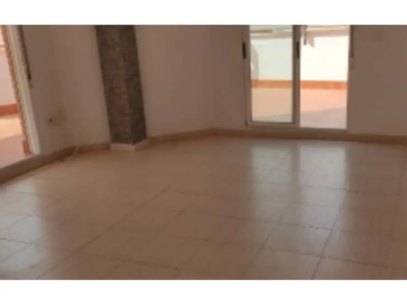 Venta de Ático con Terraza en Benalúa Alicante